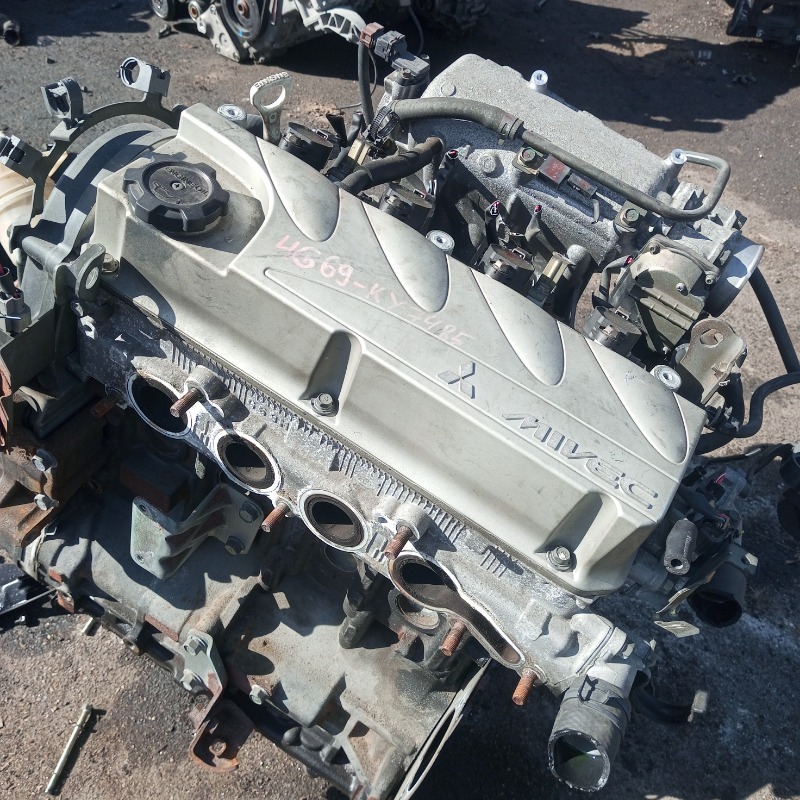 Двигатель Mitsubishi Outlander CU 4G69 4WD