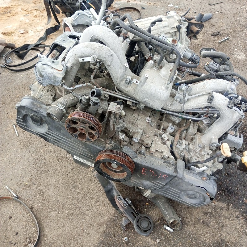 Двигатель Subaru Impreza EJ15 87678698 контрактная