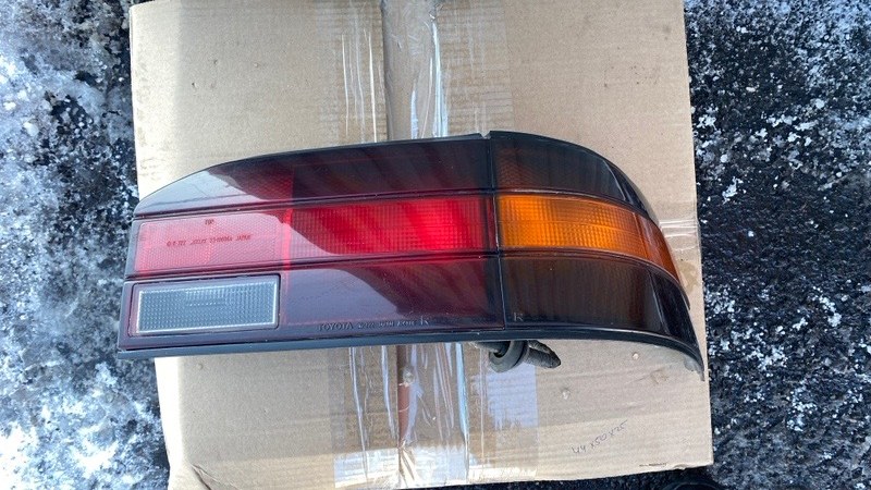 Стоп-сигнал Toyota Carina T170 контрактная