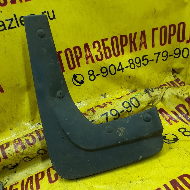 Брызговик передний правый BMW X5 E53 82160430750 Б/У