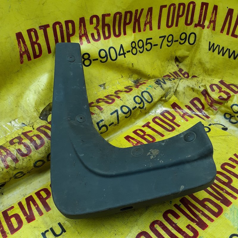 Брызговик передний правый X5 E53