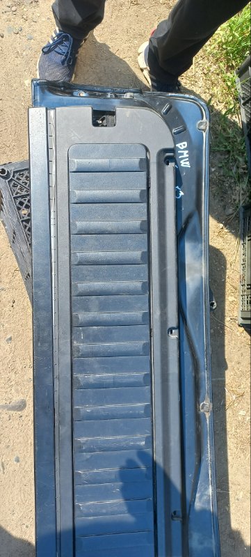 Дверь багажника BMW X5 E53 Дверь багажника BMW X5 E53