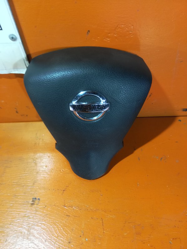 Airbag на руль Nissan Serena HC26 MR20DD 2012 (б/у)