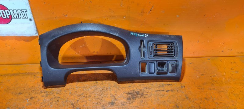 Консоль спидометра TOYOTA SUCCEED NCP51 1NZ-FE 2012 (б/у)