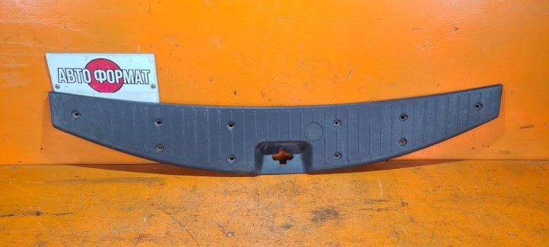 Накладка замка багажника TOYOTA SUCCEED NCP55 1NZ-FE 2006 (б/у)