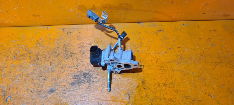 Клапан egr TOYOTA AXIO NZE141 1NZ-FE (б/у)