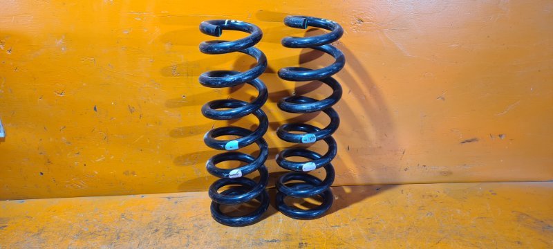 Пружина TOYOTA LAND CRUISER PRADO TRJ150 2023 передняя (б/у)