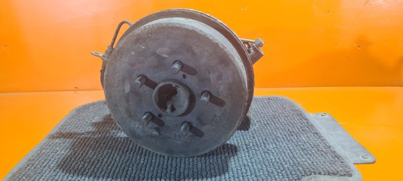 Ступица TOYOTA CARINA AT211 7AFE 1999 задняя левая (б/у)
