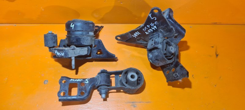 Подушка двигателя TOYOTA SUCCEED NCP160 1NZ-FE 2014 (б/у)