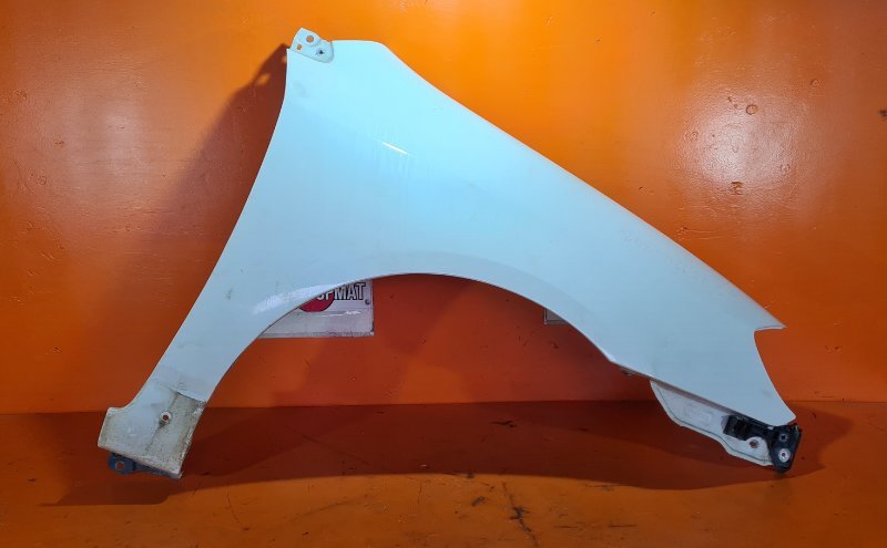 Крыло TOYOTA COROLLA FIELDER ZZE124 1ZZFE 2001 переднее правое (б/у)