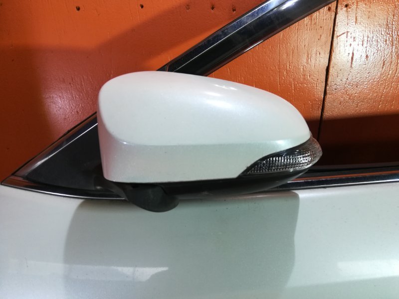 Зеркало TOYOTA CAMRY AVV50 2ZRFXE 2013 левое (б/у)