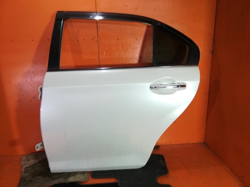 Дверь TOYOTA corolla axio NKE165 1NZ-FXE 2013 задняя левая (б/у)