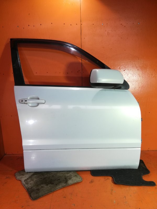 Дверь suzuki Escudo TD94W H27A 2005 передняя правая (б/у)