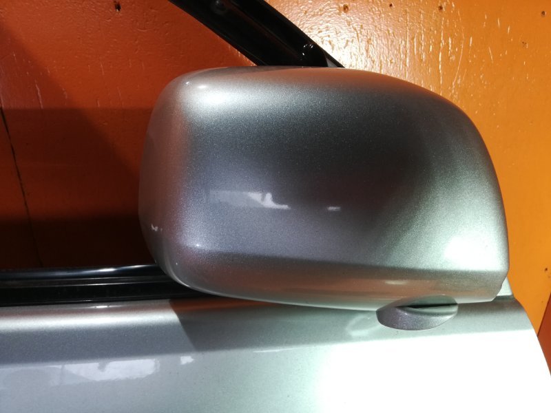Зеркало TOYOTA KLUGER MCU25 1MZFE 2001 правое (б/у)