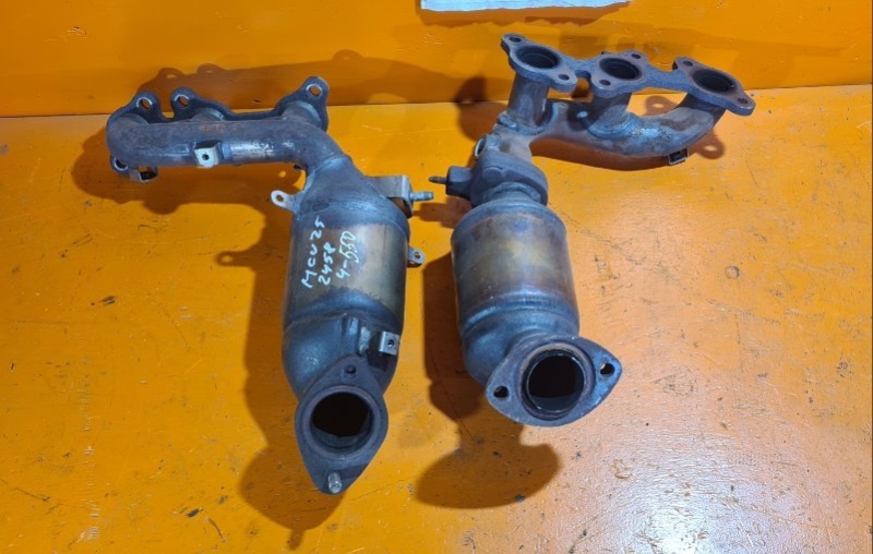 Катализатор TOYOTA KLUGER MCU25 1MZFE 2001 (б/у)
