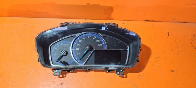 Спидометр TOYOTA COROLLA FIELDER NKE165 1NZ-FXE 2013 (б/у)