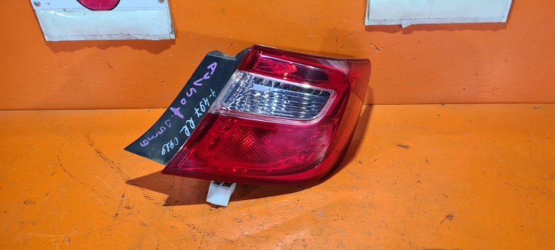 Стоп-сигнал TOYOTA CAMRY AVV50 2ZRFXE 2013 правый (б/у)