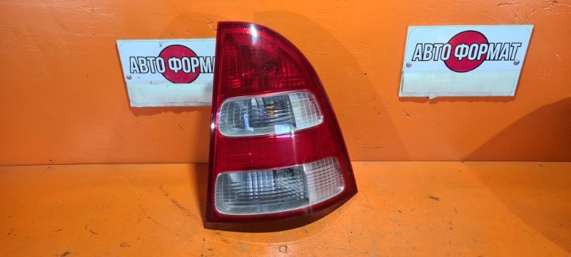 Стоп-сигнал TOYOTA COROLLA FIELDER ZZE122 1ZZFE 2001 правый (б/у)