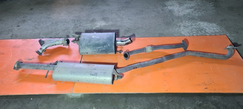 Глушитель TOYOTA KLUGER MCU25 1MZFE 2001 (б/у)