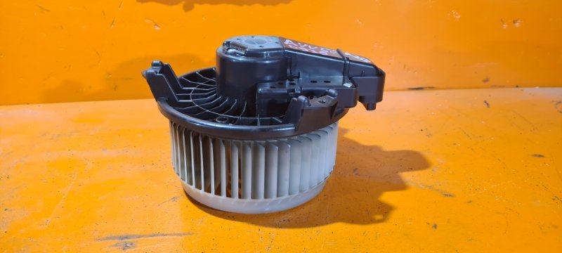 Мотор печки TOYOTA CAMRY AVV50 2ARFXE 2013 (б/у)