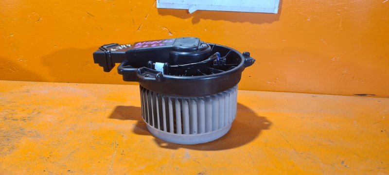 Мотор печки TOYOTA SUCCEED NCP165 1NZ-FE 2015 (б/у)