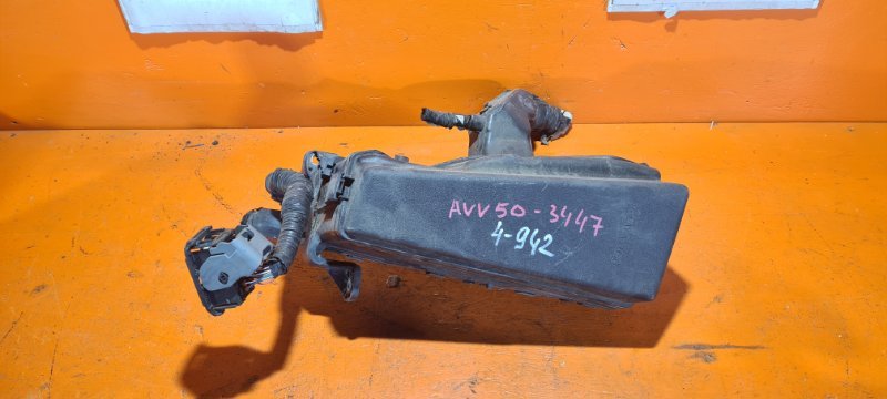 Блок предохранителей под капот TOYOTA CAMRY AVV50 2ARFXE 2011 (б/у)