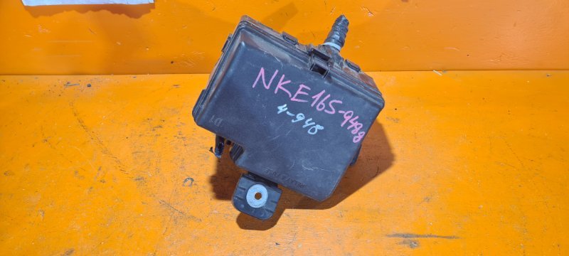 Блок предохранителей под капот TOYOTA corolla axio NKE165 1NZ-FXE 2014 (б/у)