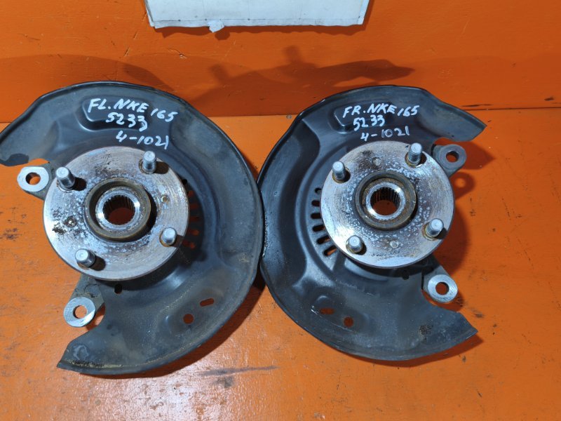 Ступица TOYOTA corolla axio NKE165 1NZ-FXE 2013 передняя (б/у)