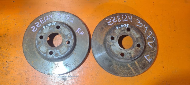 Диск тормозной TOYOTA COROLLA FIELDER ZZE124 1ZZFE 2001 передний (б/у)