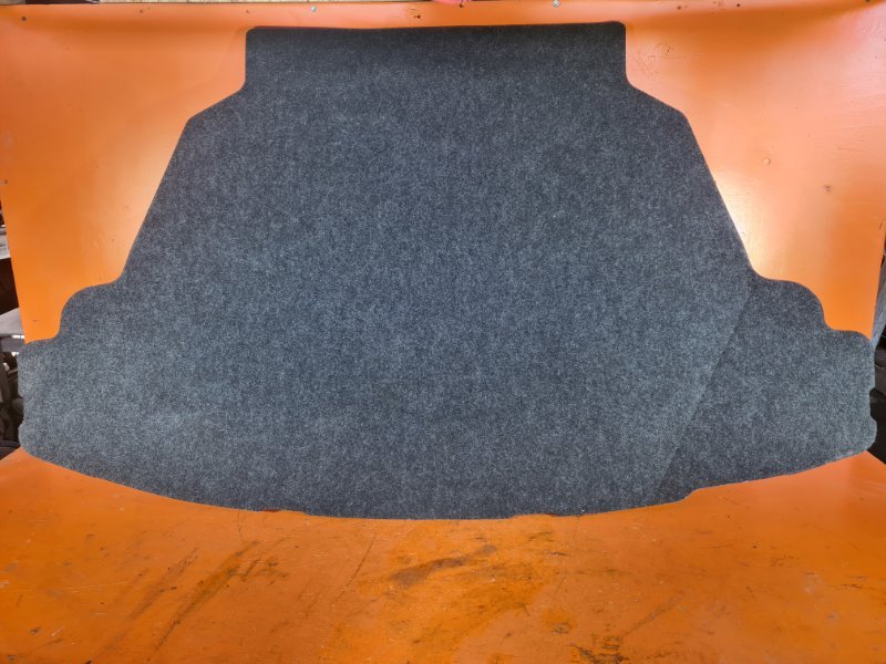 Коврик багажника TOYOTA corolla axio NZE144 1NZ-FE 2008 (б/у)