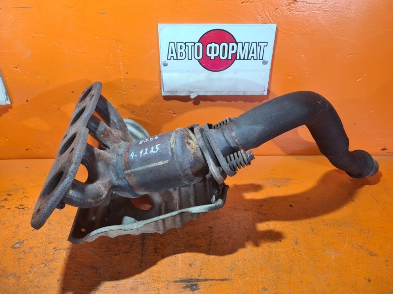Выпускной коллектор TOYOTA SUCCEED NCP165 1NZ-FE 2015 (б/у)