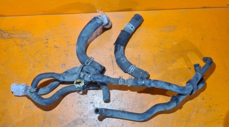 Патрубок радиатора TOYOTA corolla axio NZE144 1NZ-FE 2007 (б/у)