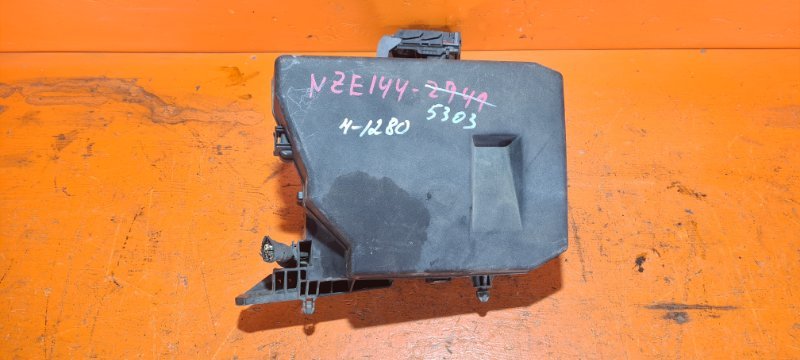 Блок предохранителей под капот TOYOTA corolla axio NZE144 1NZ-FE 2007 (б/у)