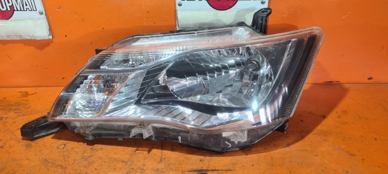 Фара TOYOTA corolla axio NKE165 1NZ-FXE 2013 левая (б/у)