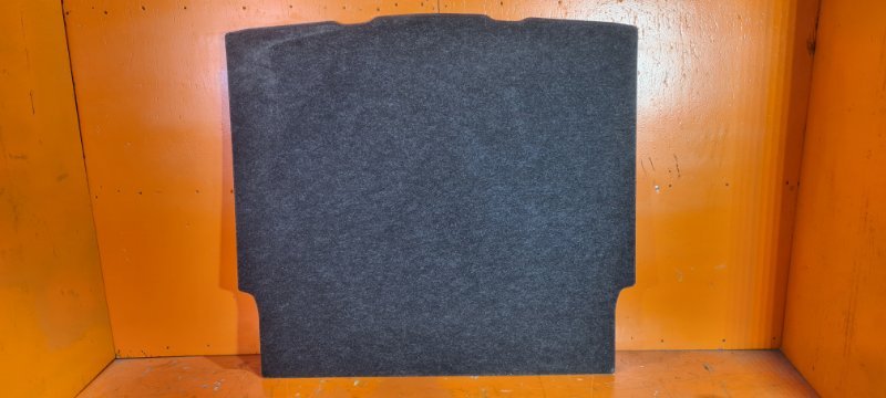 Пол багажника пластик TOYOTA corolla axio NKE165 1NZ-FXE 2014 (б/у)