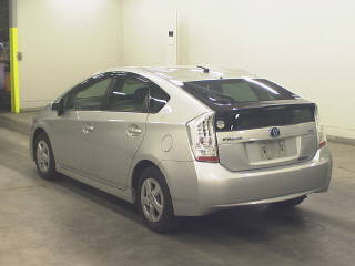 Автомобиль TOYOTA PRIUS ZVW30 2ZRFXE 2010 года в разбор