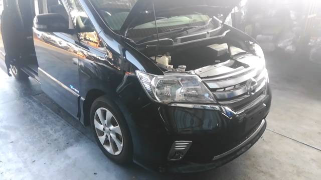 Автомобиль Nissan Serena HFC26 MR20DD 2012-2014 года в разбор