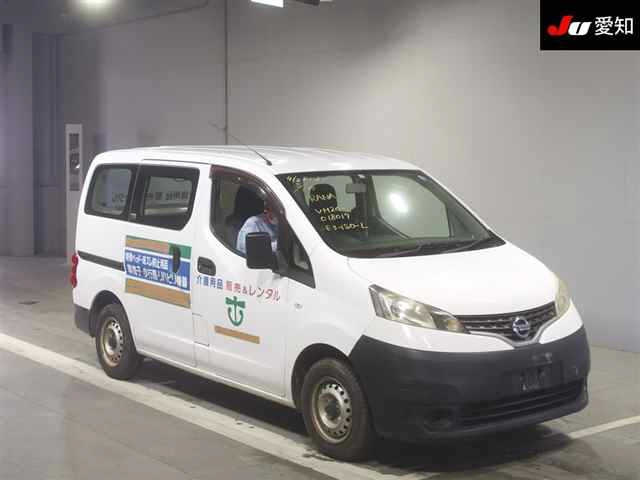 Автомобиль Nissan NV200 VM20 HR16DE 2011 года в разбор