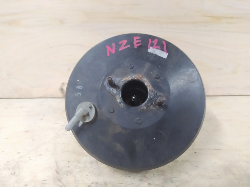 Вакуумный усилитель тормоза и сцепления Toyota Allex NZE121 1NZ-FE 2002 (б/у)