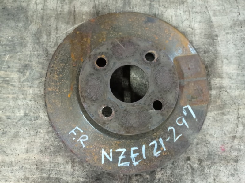 Диск тормозной Toyota Allex NZE121 1NZ-FE 2001 передний (б/у)