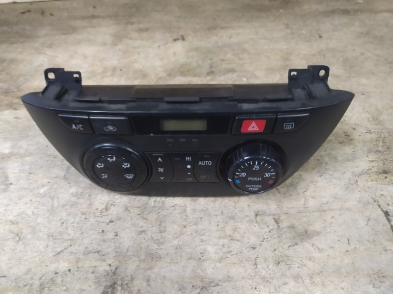 Блок управления климат-контролем Toyota Rav4 ACA21W 1AZ-FSE 2000 (б/у)