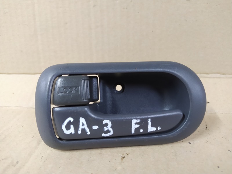 Ручка двери внутренняя Honda Logo GA3 D13B 2000 передняя левая (б/у)