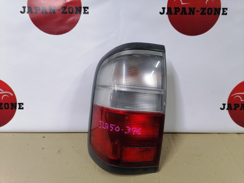 Фонарь стоп-сигнала Nissan Terrano Regulus JLR50 VG33E 2001 левый (б/у)