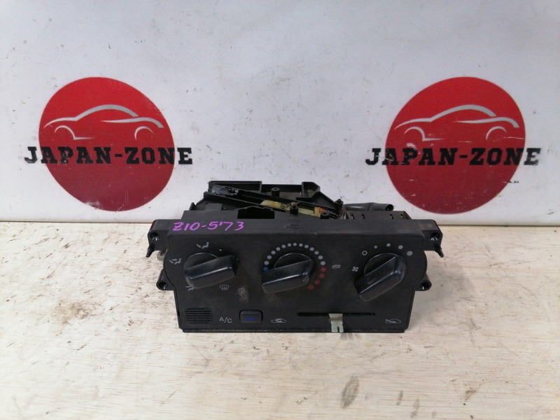 Блок управления климат-контролем Nissan Cube Z10 CG13DE 1998 (б/у)