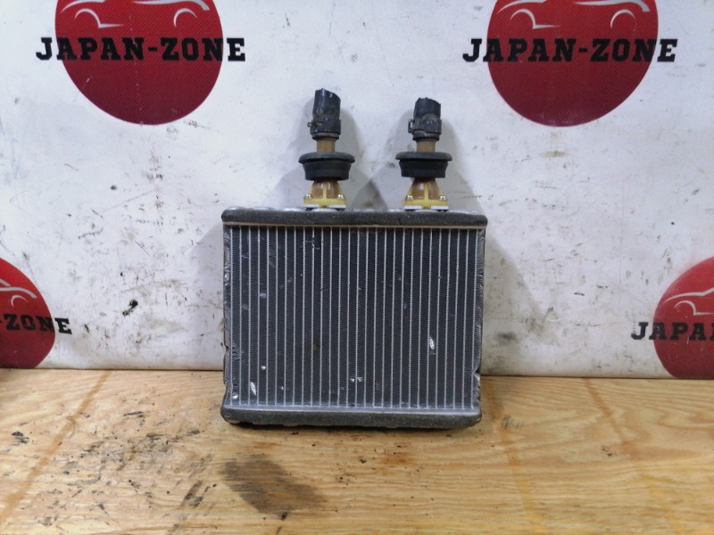 Радиатор отопителя Nissan Tino HV10 SR20DE 1999 (б/у)
