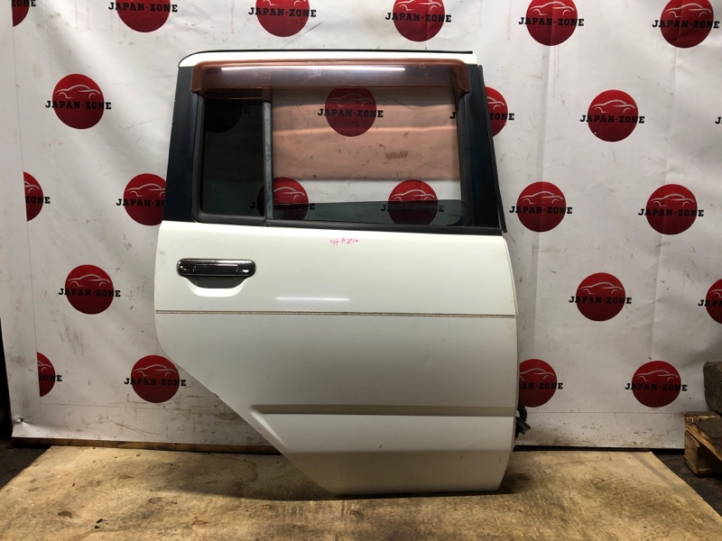 Дверь боковая Nissan Cube AZ10 CGA3DE 2000 задняя правая (б/у)