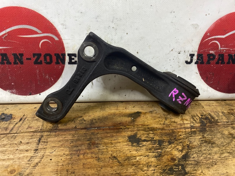 Подушка редуктора Toyota Hilux Surf RZN185W 3RZ-FE 2001 правая (б/у)