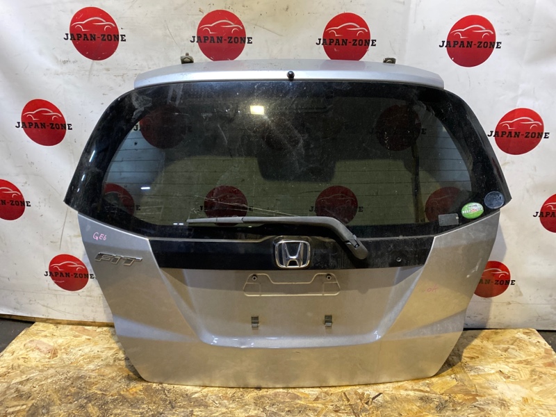 Дверь задняя багажника Honda Fit GE6 L13A 2008 (б/у)