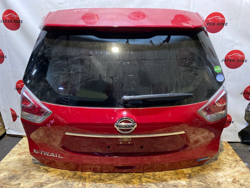Дверь задняя багажника Nissan X-Trail NT32 MR20DD 2015 (б/у)