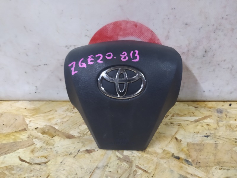 Аирбаг Toyota Wish ZGE20W 2ZR-FAE 2010 передний (б/у)